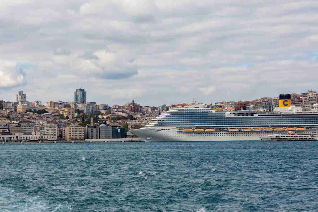 Cruceros por Oriente Próximo y norte de África